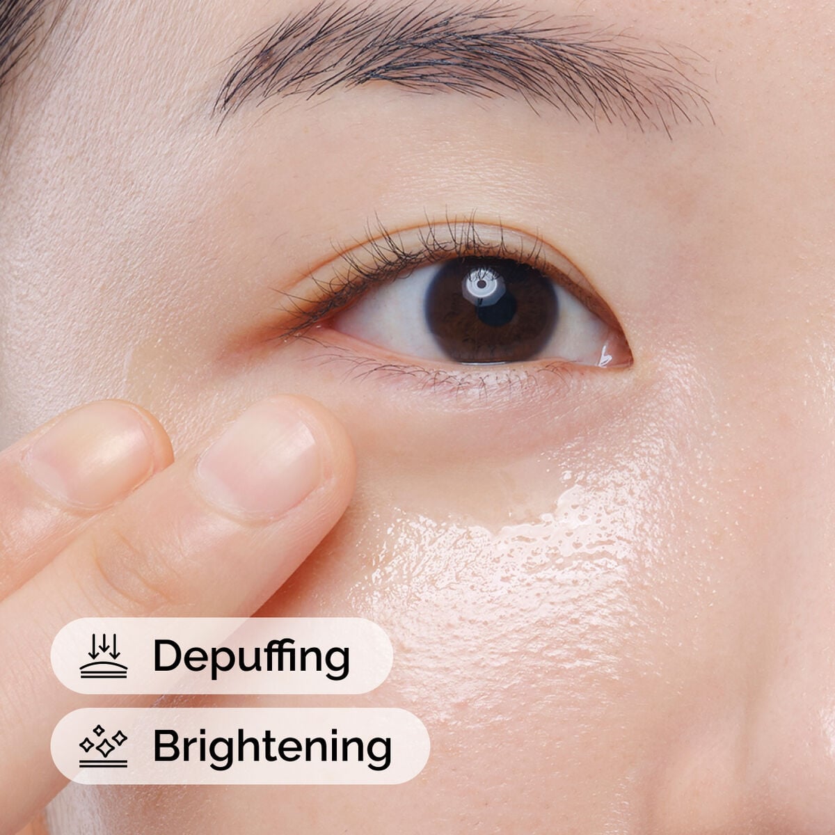 caffeine-solution-5-egcg-eye-serum-a9 ord-caffeine-solution-egcg-model-application-with-benefits.jpg