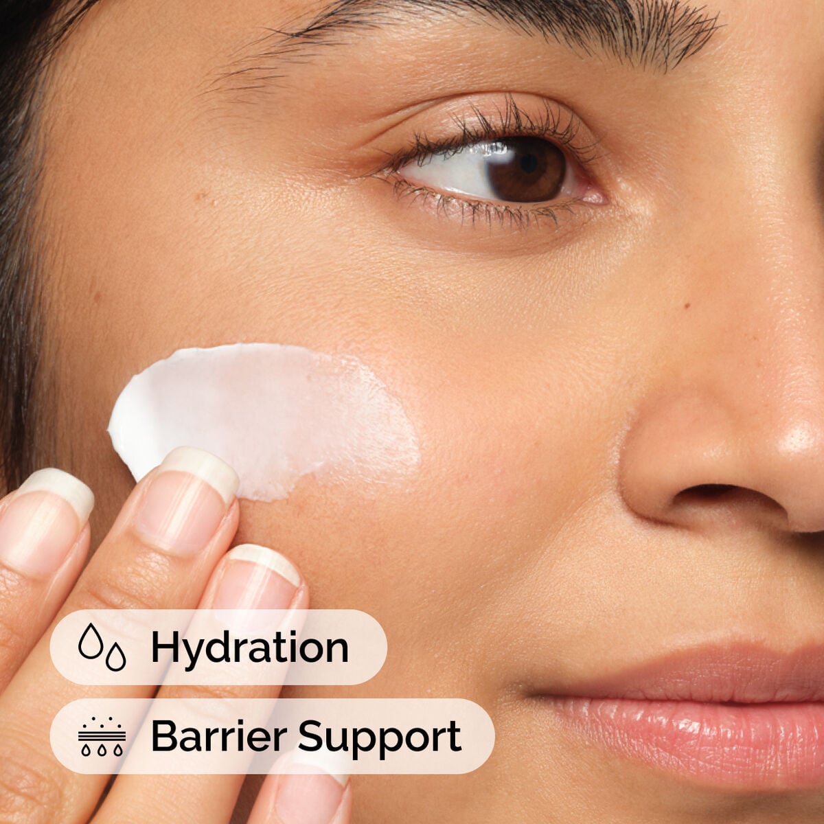 natural-moisturizing-factors-ha-m4 ord-natural-moisturizing-factors-ha-model-application-with-benefits.jpg